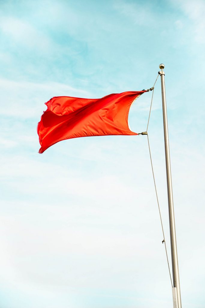 Cuidado Con Estas Banderas Rojas De Divorcio 8 Cuidado Con Estas Banderas Rojas De Divorcio
